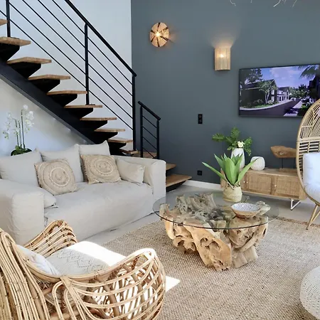 Prestige N6 - Piscine - 10 Personnes فيلة *