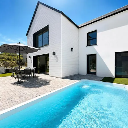 Villa Prestige N6 - Piscine - 10 Personnes *